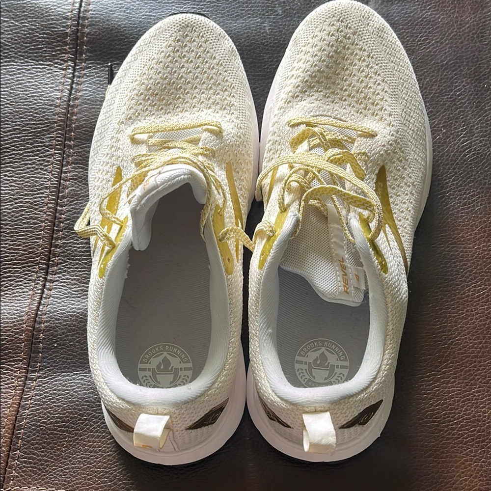 Brooks Cream and Gold Athletic Shoes with Breathable Knit Upper